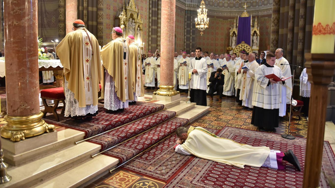 REĐENJE POMOĆNOG BISKUPA ĐAKOVAČKO – OSJEČKOG, MONS. IVANA ĆURIĆA