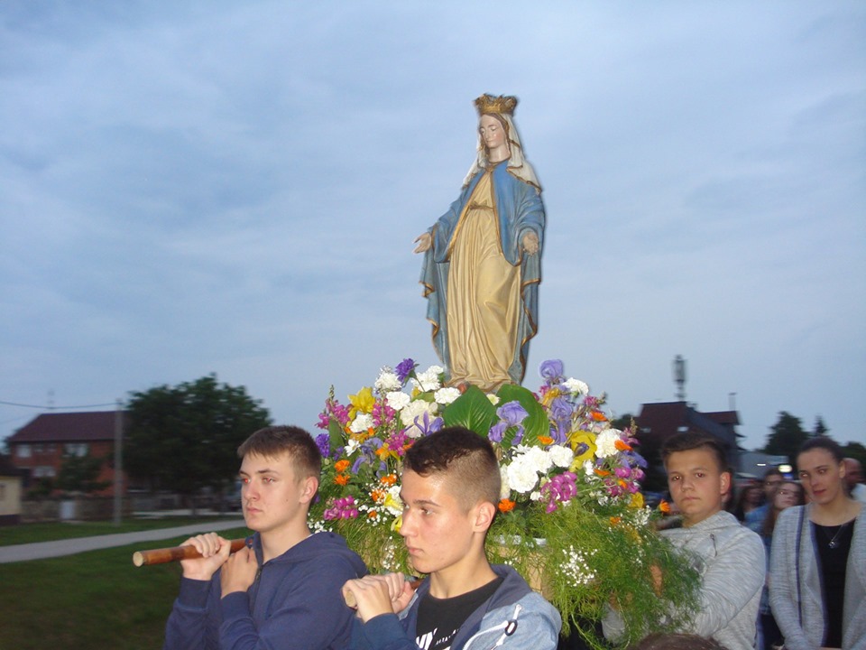 PROCESIJA S GOSPINIM LIKOM KROZ VOĐINCE - nedjelja, 26. svibnja 2019 godine